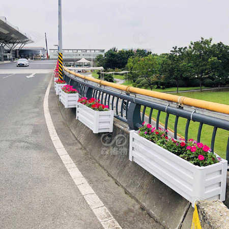 戶外微發泡木塑橋梁花壁掛pvc花箱