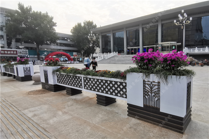 主流PVC花箱的長度、寬度、高度一般是多少?