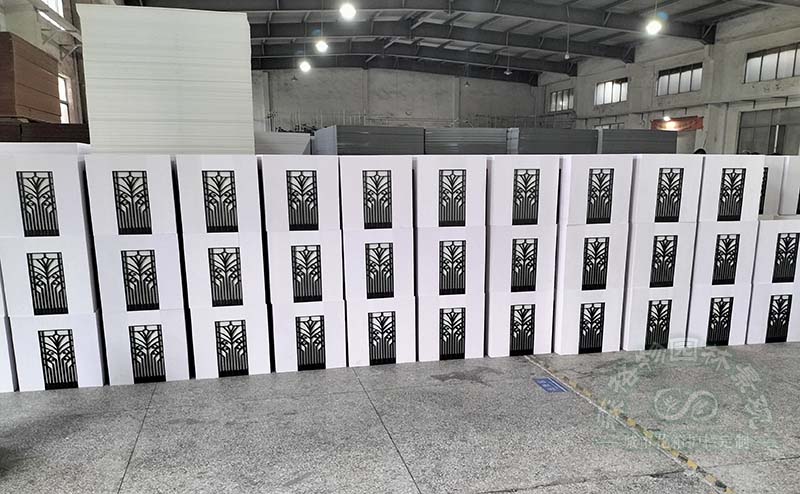 PVC花箱的材料是如何制作的？