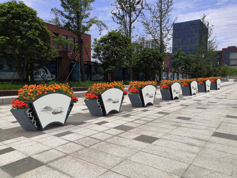 中國風(fēng)城市道路花箱來襲！