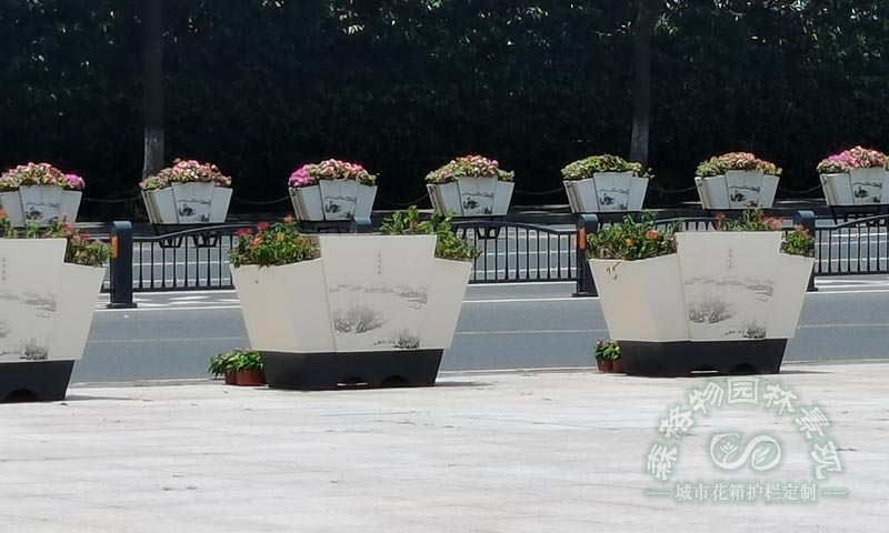 城市戶外景觀花箱哪種材質(zhì)的好