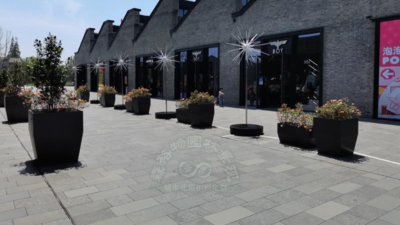 戶外景觀道路花箱的品類有哪些？