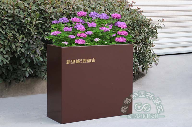 鍍鋅鋼花箱的特性有哪些？