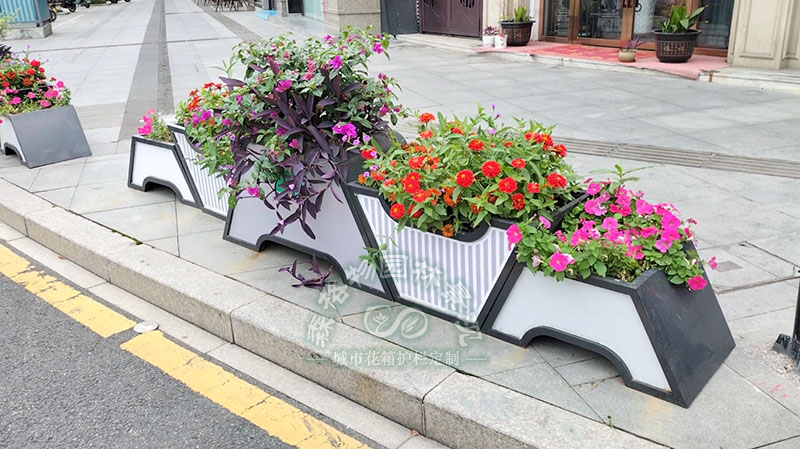 不銹鋼花箱如何選型