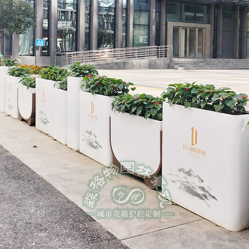 戶外商業中心多組合花箱隔斷