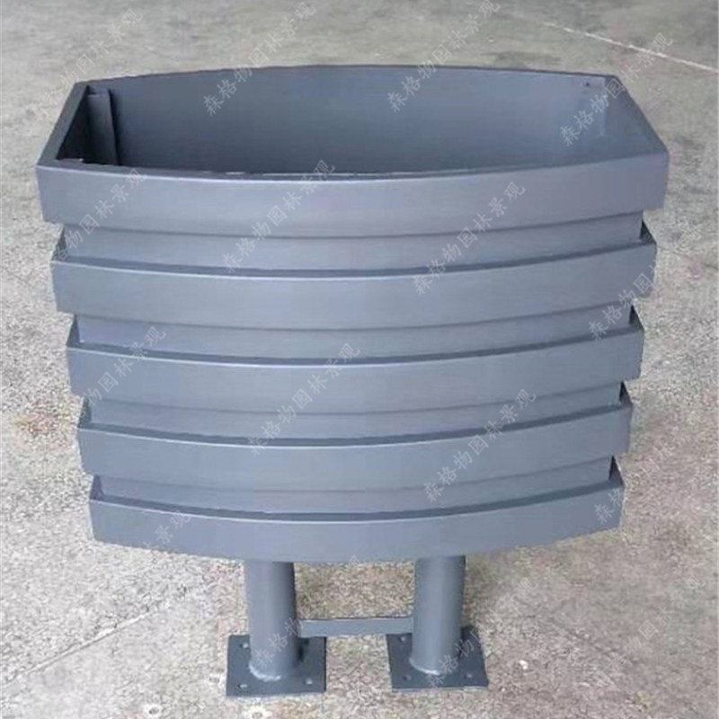 一桶一鏈道路鈑金花箱