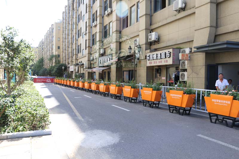 羅蒙主題樂園花箱定制案例