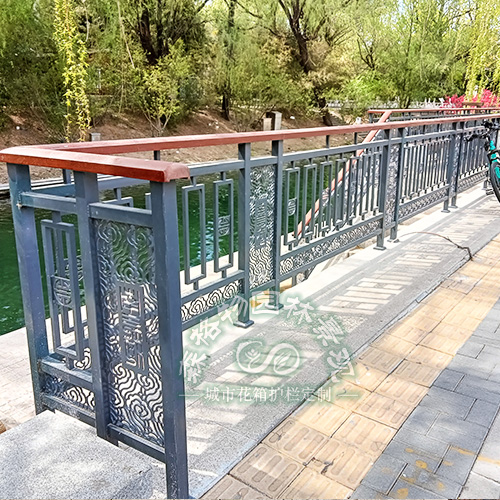 鏤空雕刻圖案橋梁河道護(hù)欄