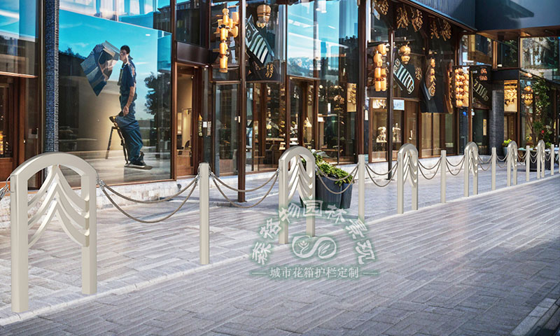 商業(yè)步行街景觀人車(chē)分流車(chē)擋護(hù)欄的常見(jiàn)類型
