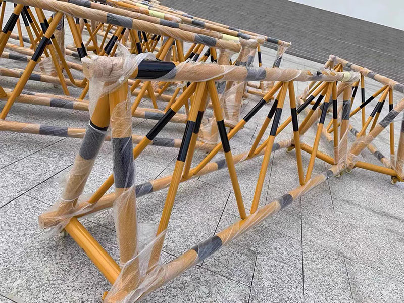 拒馬護(hù)欄快速設(shè)置隔離帶,保障群眾安全 拒馬護(hù)欄快速設(shè)置隔離帶,保障群眾安全